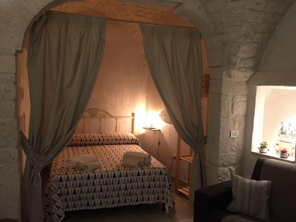 La Nicchia Di Paola Apartment Ostuni Luaran gambar